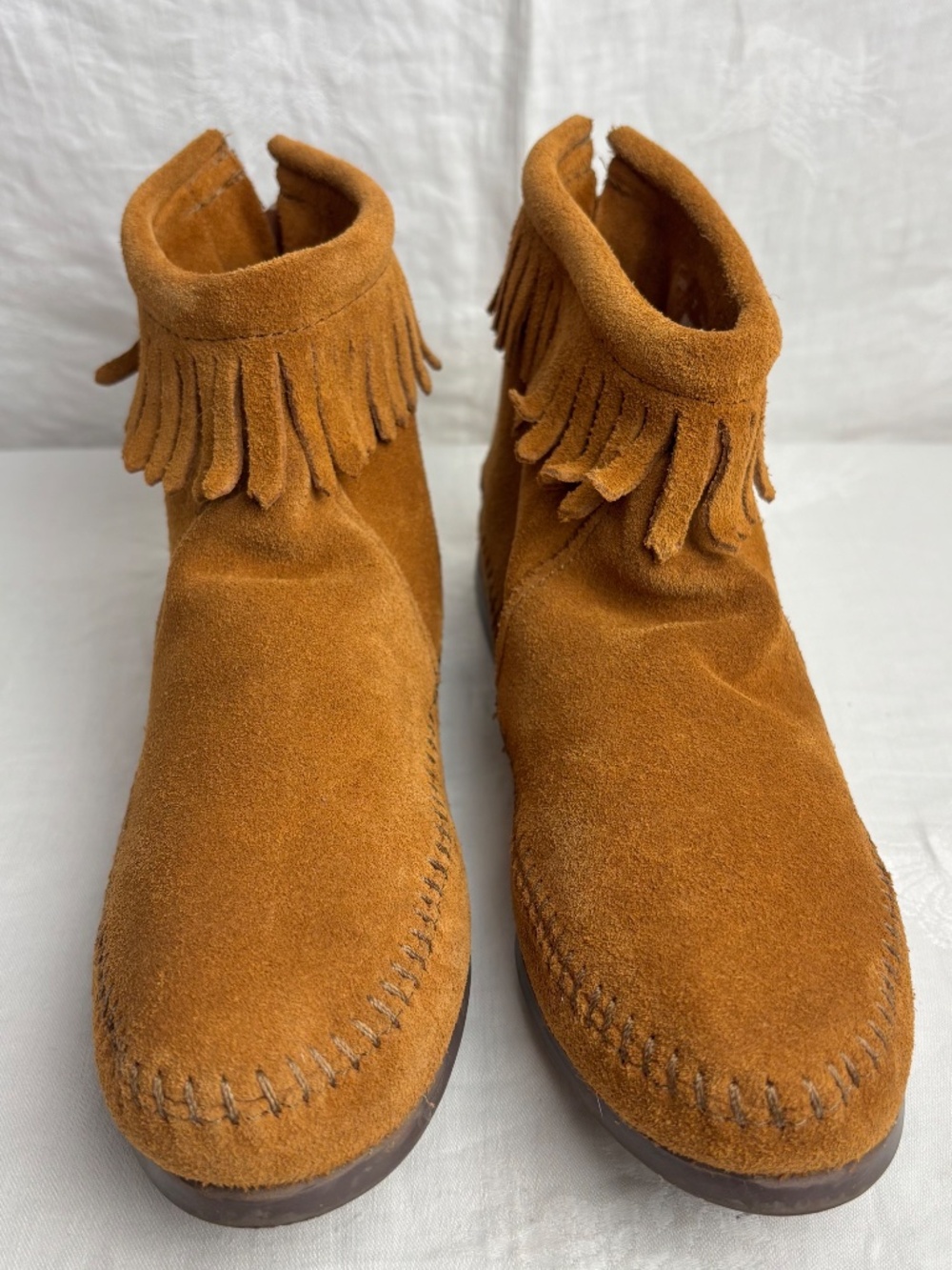 Minnetonka Leather Back Zip Hardsole Ankle Boot Brown Sz. 7